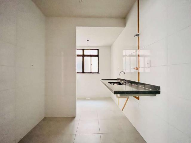 Apartamento venda em Jardim Santa Helena, Juiz de Fora