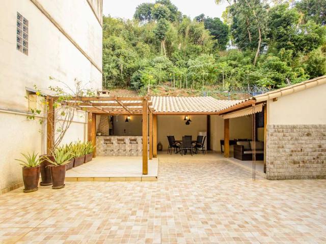 Apartamento venda em Jardim Santa Helena, Juiz de Fora