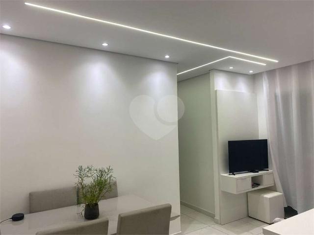 Apartamento venda em Jandira