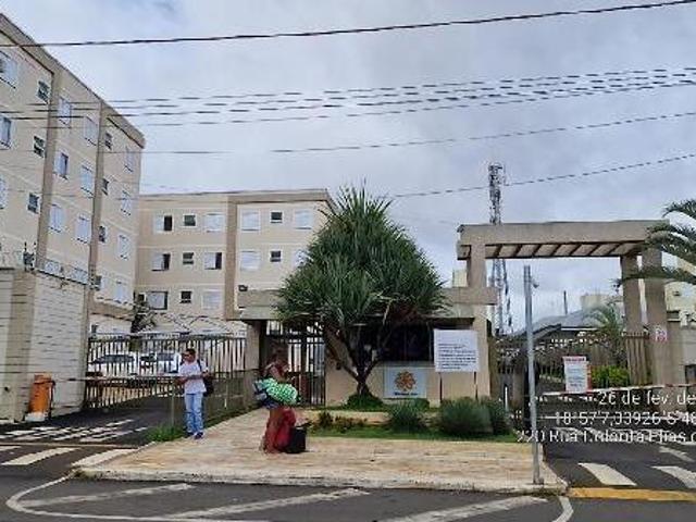 Apartamento venda em Região Geográfica Imediata de Uberlândia, Oliveira Fortes
