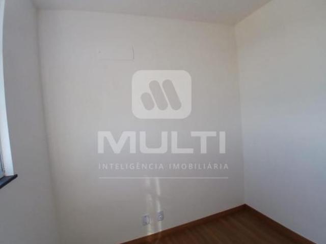 Apartamento venda em Região Geográfica Imediata de Uberlândia, Oliveira Fortes