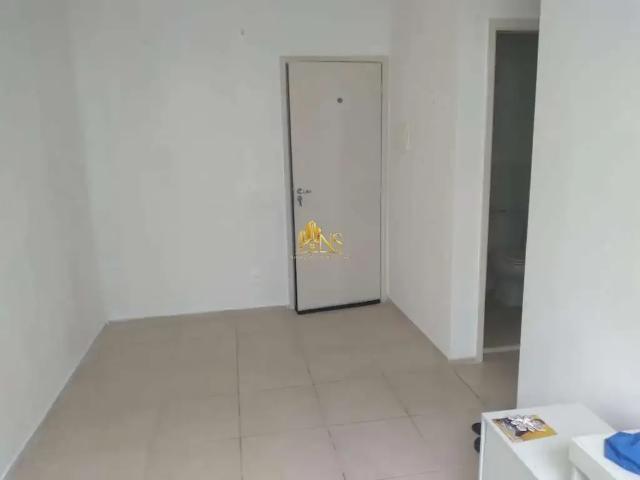 Apartamento venda em Região Geográfica Imediata de Salvador, Região Metropolitana de Salvador