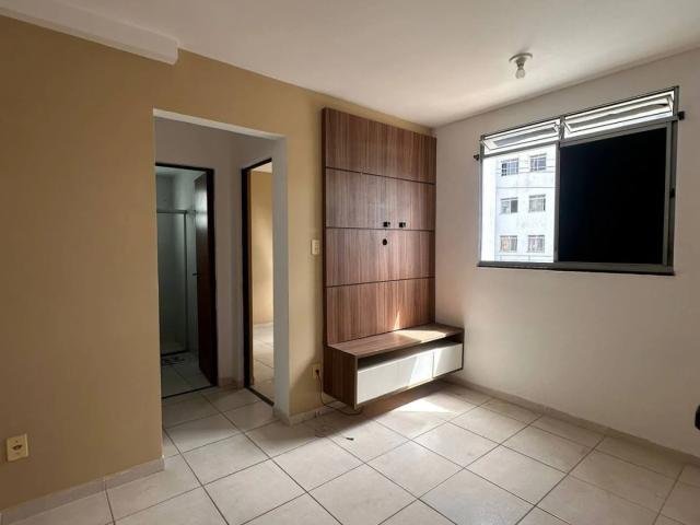 Apartamento venda em Lauro de Freitas, Região Geográfica Intermediária de Salvador