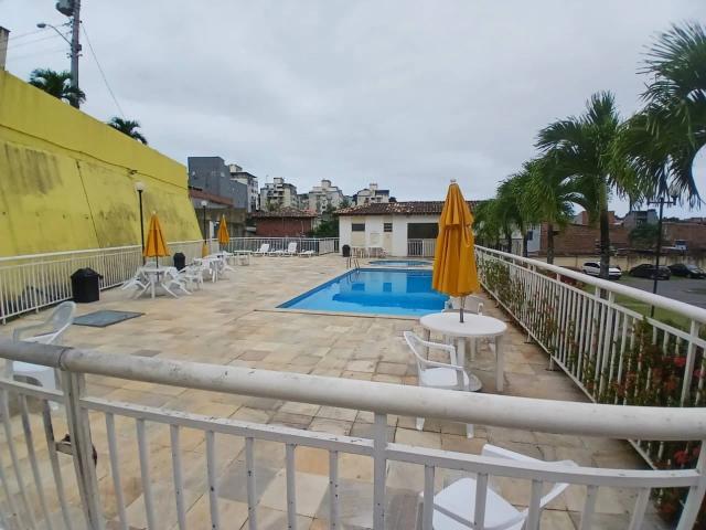 Apartamento venda em Lauro de Freitas, Região Geográfica Intermediária de Salvador