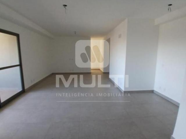 Apartamento venda em Região Geográfica Imediata de Uberlândia, Oliveira Fortes