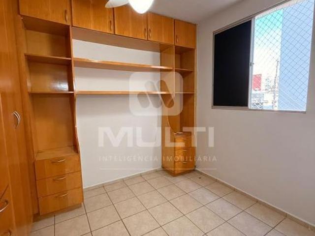 Apartamento venda em Região Geográfica Imediata de Uberlândia, Oliveira Fortes