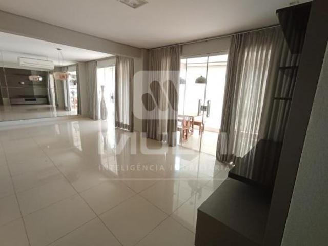 Apartamento venda em Região Geográfica Imediata de Uberlândia, Oliveira Fortes
