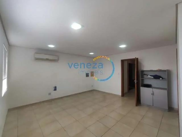 Apartamento venda em Região Geográfica Imediata de Londrina, Londrina