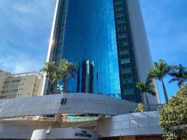 Apartamento venda em Região Geográfica Imediata de Londrina, Londrina