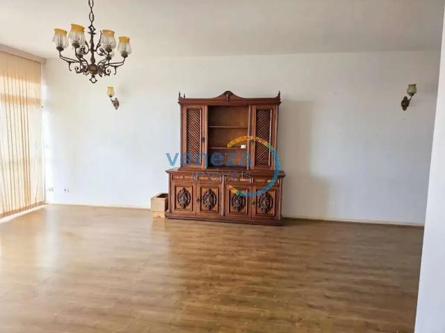 Apartamento venda em Região Geográfica Imediata de Londrina, Londrina