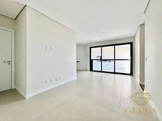 Apartamento venda em Região Geográfica Imediata de Londrina, Londrina