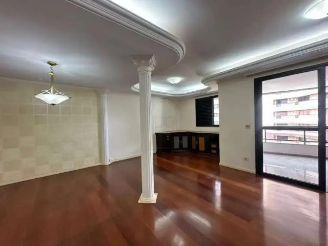 Apartamento venda em Região Geográfica Imediata de Londrina, Londrina