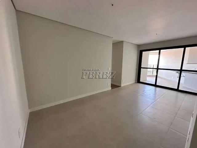 Apartamento venda em Região Geográfica Imediata de Londrina, Londrina