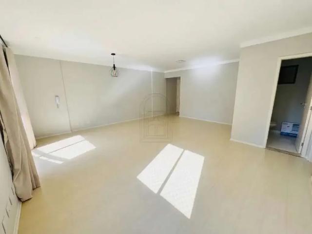 Apartamento venda em Região Geográfica Imediata de Londrina, Londrina