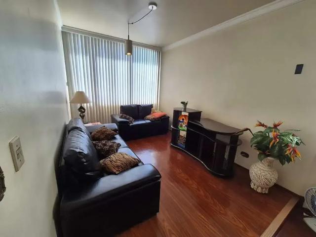 Apartamento venda em Região Geográfica Imediata de Londrina, Londrina