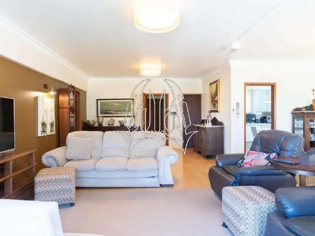 Apartamento venda em Região Geográfica Imediata de Londrina, Londrina