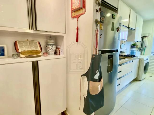 Apartamento venda em Região Geográfica Imediata de Londrina, Londrina