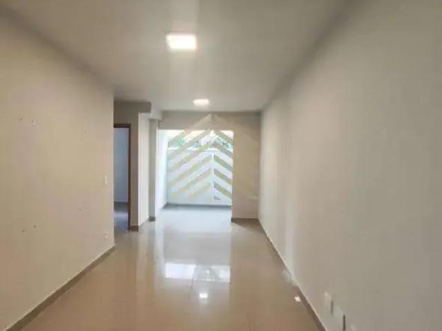 Apartamento venda em Região Geográfica Imediata de Londrina, Londrina