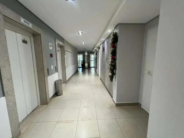 Apartamento venda em Região Geográfica Imediata de Londrina, Londrina