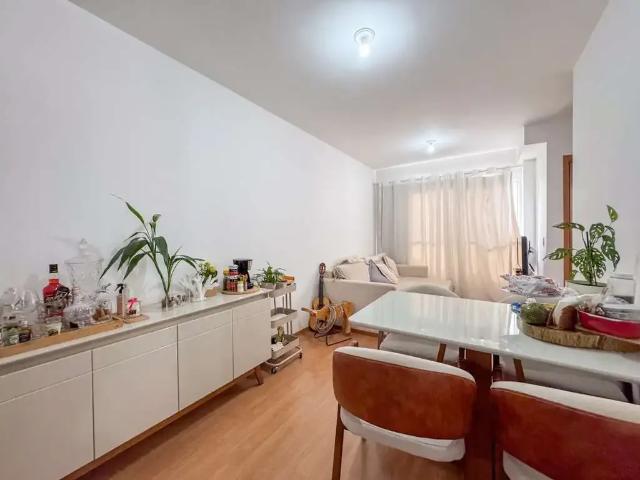 Apartamento venda em Região Geográfica Imediata de Londrina, Londrina