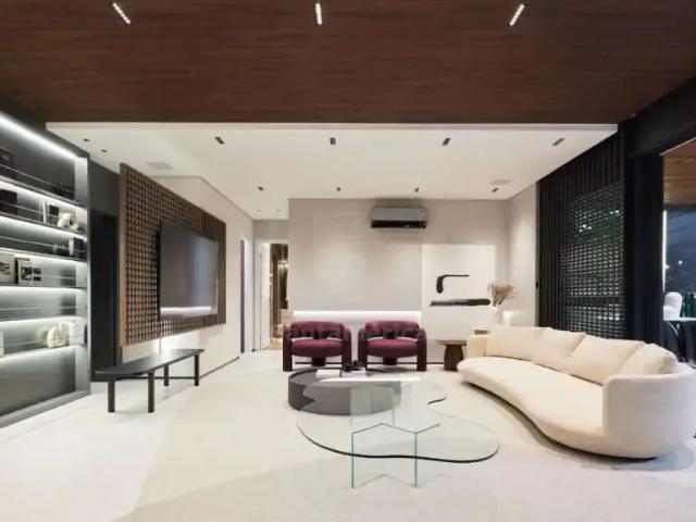 Apartamento venda em Região Geográfica Imediata de Londrina, Londrina