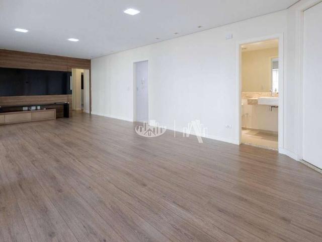 Apartamento venda em Região Geográfica Imediata de Londrina, Londrina