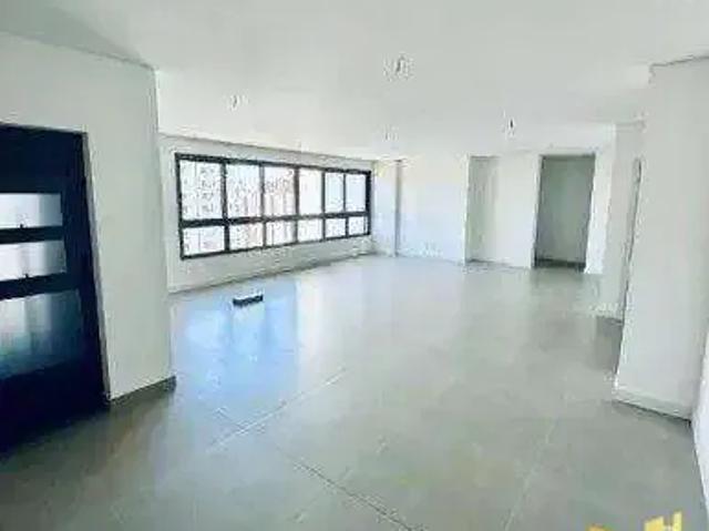 Apartamento venda em Região Geográfica Imediata de Londrina, Londrina