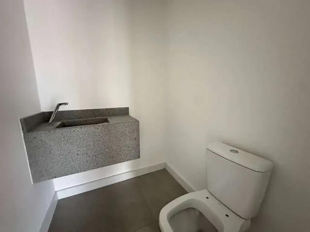 Apartamento venda em Região Geográfica Imediata de Londrina, Londrina