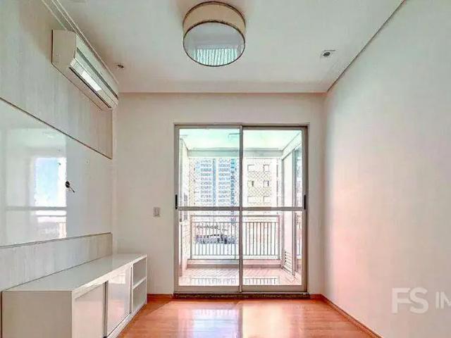 Apartamento venda em Região Geográfica Imediata de Londrina, Londrina