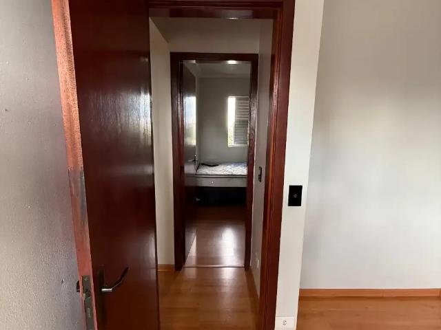 Apartamento venda em Região Geográfica Imediata de Londrina, Londrina