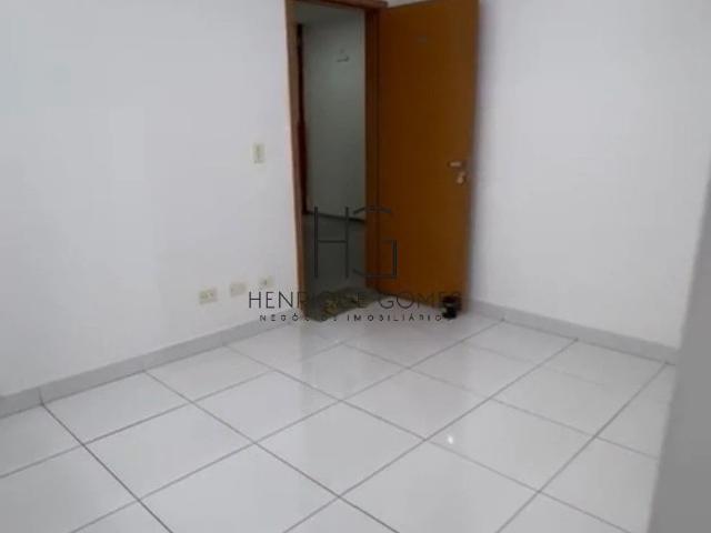 Apartamento venda em Região Geográfica Imediata de Londrina, Londrina