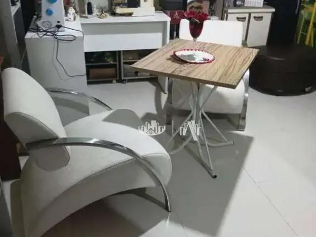Apartamento venda em Região Geográfica Imediata de Londrina, Londrina