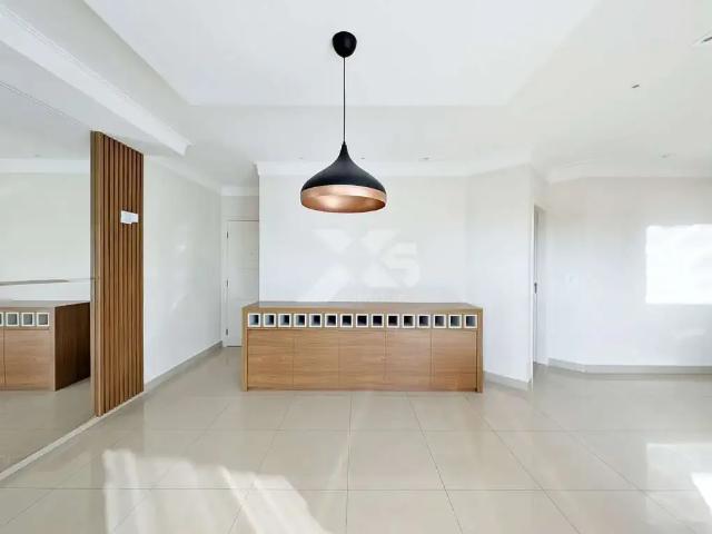 Apartamento venda em Região Geográfica Imediata de Londrina, Londrina