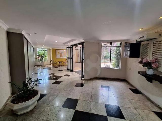 Apartamento venda em Região Geográfica Imediata de Londrina, Londrina