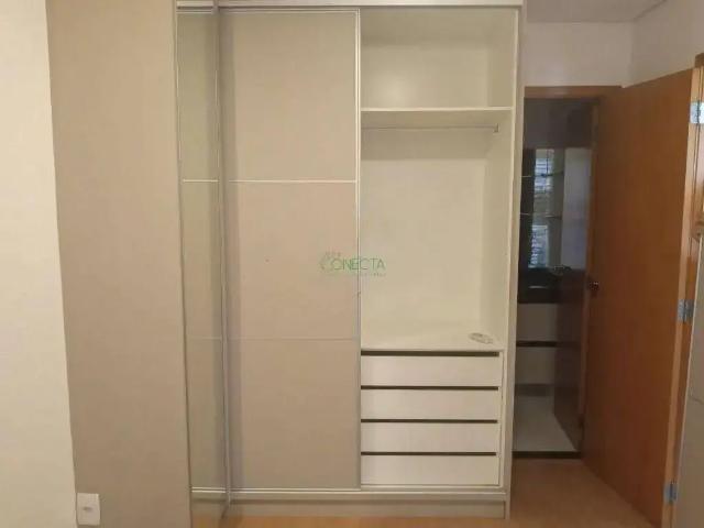 Apartamento venda em Região Geográfica Imediata de Londrina, Londrina