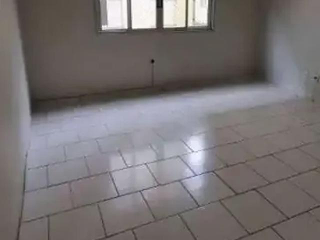 Apartamento venda em Região Geográfica Imediata de Londrina, Londrina