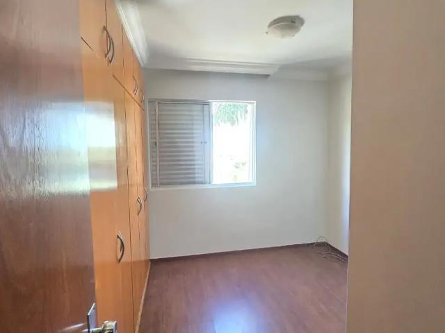 Apartamento venda em Região Geográfica Imediata de Londrina, Londrina