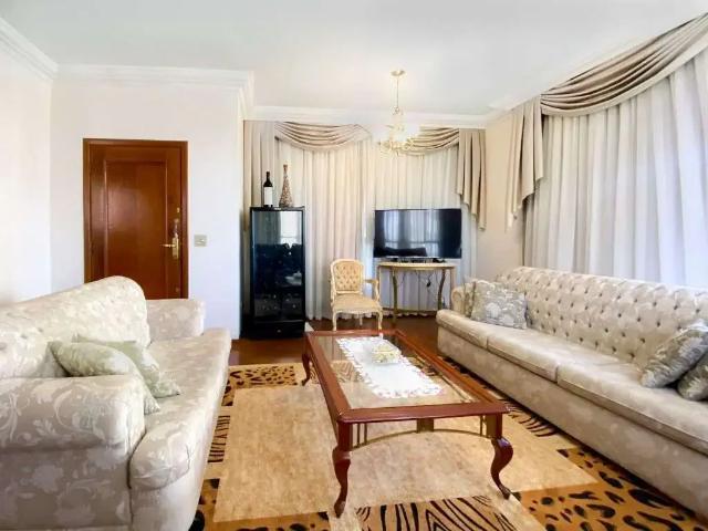 Apartamento venda em Região Geográfica Imediata de Londrina, Londrina