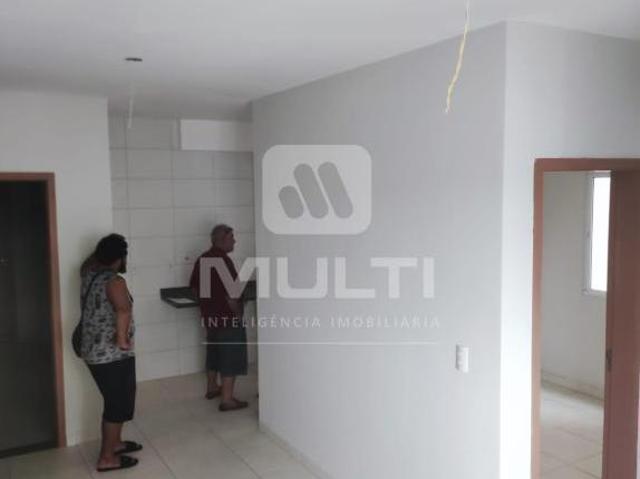 Apartamento venda em Região Geográfica Imediata de Uberlândia, Oliveira Fortes
