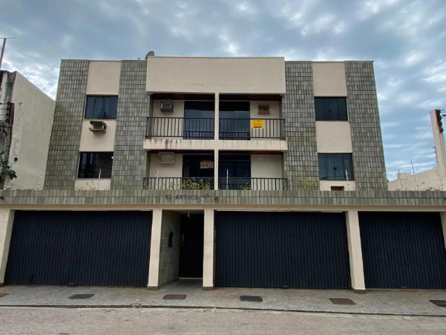 Apartamento venda em Macaé
