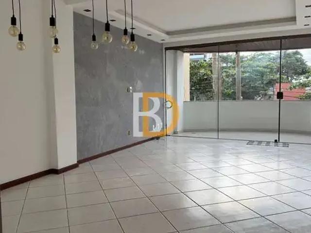 Apartamento venda em Região Geográfica Imediata de Macaé-Rio das Ostras, Macaé