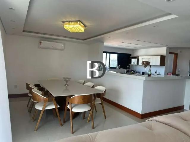 Apartamento venda em Região Geográfica Imediata de Macaé-Rio das Ostras, Macaé