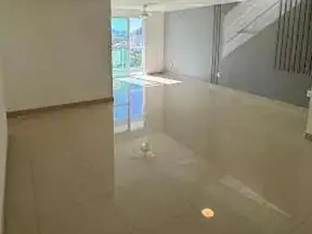 Apartamento venda em Região Geográfica Imediata de Macaé-Rio das Ostras, Macaé