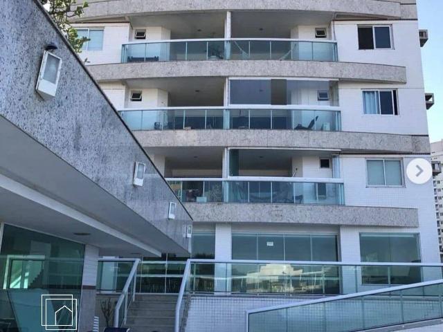 Apartamento venda em Região Geográfica Imediata de Macaé-Rio das Ostras, Macaé