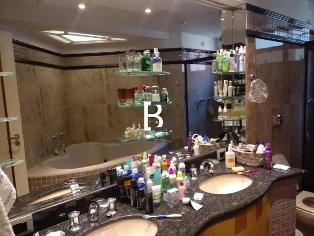 Apartamento venda em Região Geográfica Imediata de Macaé-Rio das Ostras, Macaé