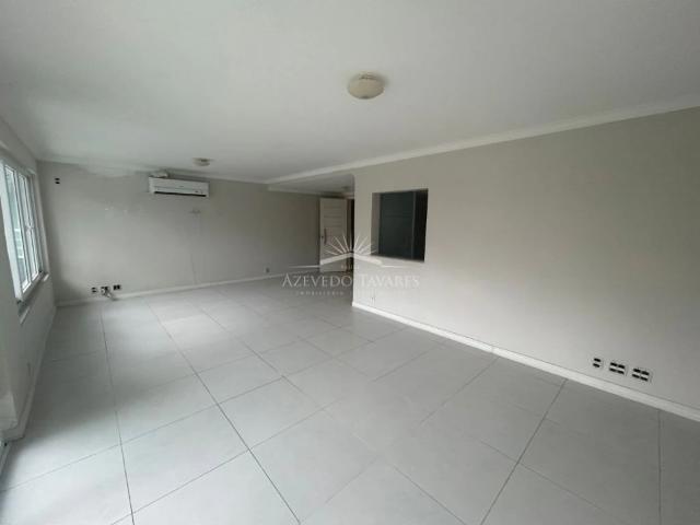 Apartamento venda em Macaé, Região Geográfica Intermediária de Macaé-Rio das Ostras-Cabo Frio