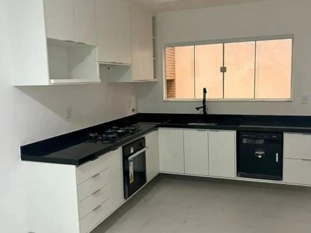 Apartamento venda em Vale das Palmeiras, Macaé