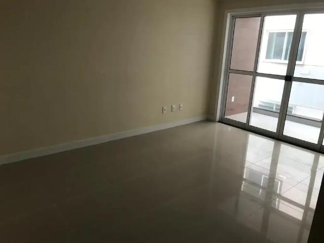 Apartamento venda em Região Geográfica Imediata de Macaé-Rio das Ostras, Macaé