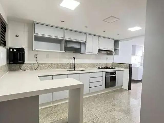 Apartamento venda em Região Geográfica Imediata de Macaé-Rio das Ostras, Macaé