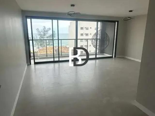 Apartamento venda em Região Geográfica Imediata de Macaé-Rio das Ostras, Macaé
